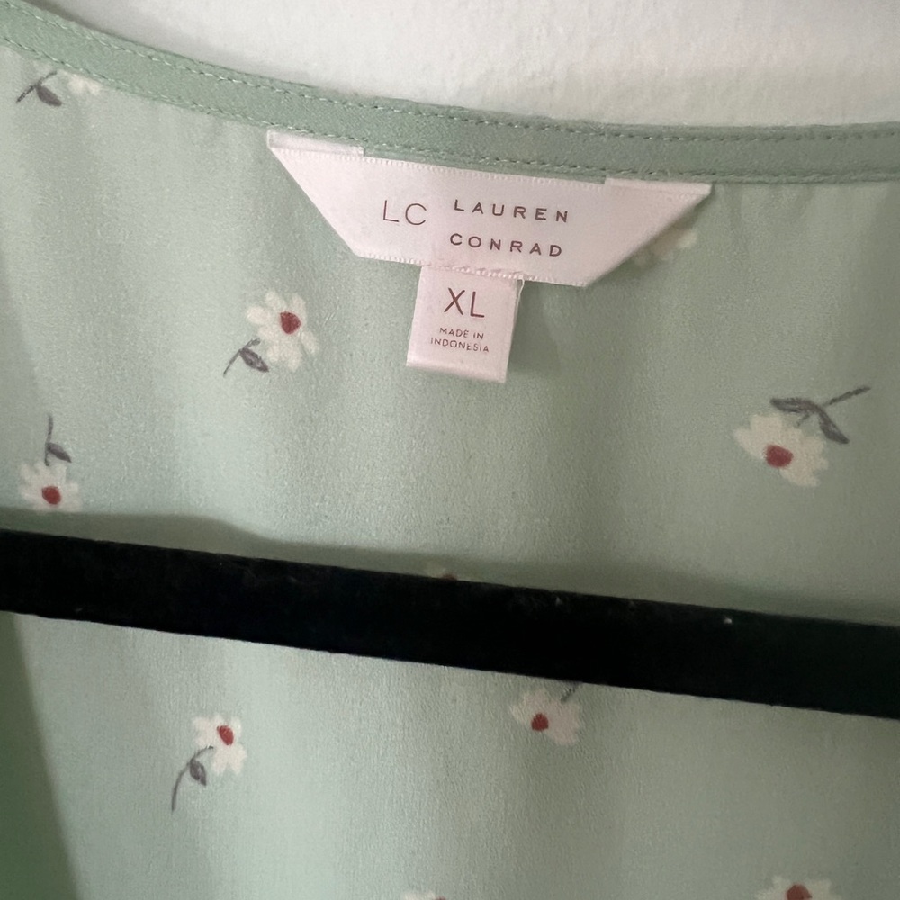 Spring Green Dress Bundle - Picture 3 of 14